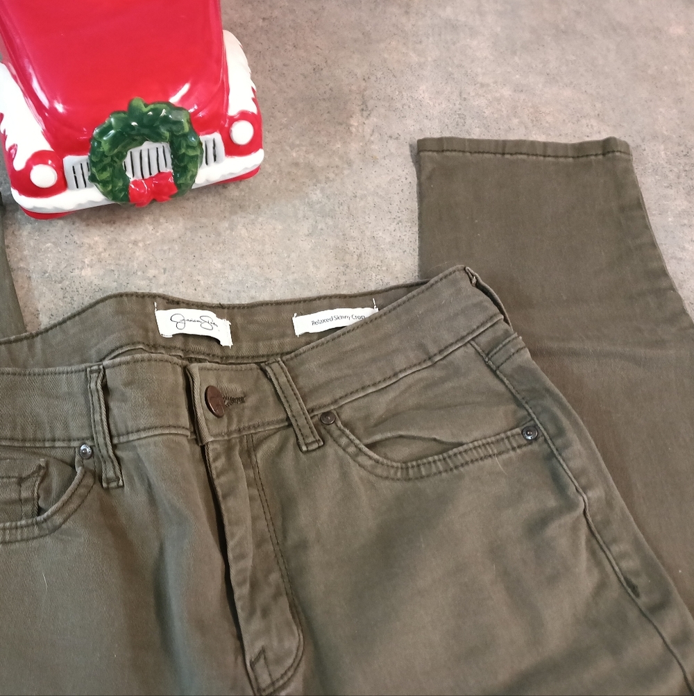 Jessica Simpson Olive Green Relaxed Skinny Crop Jean (2/26) - Picture 4 of 10